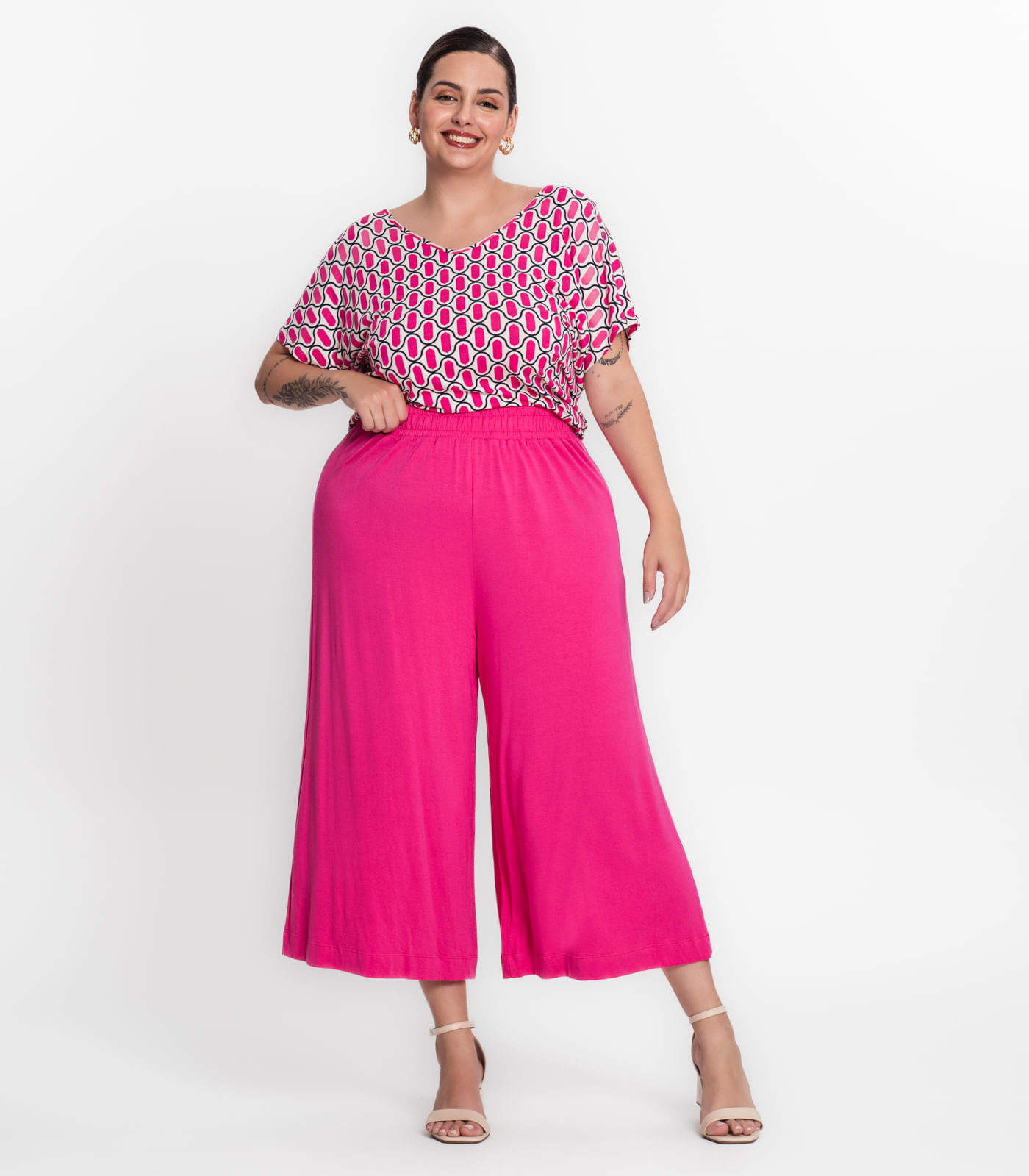 Calça Pantacourt Midi Larga Moda Plus Size Wide Leg G1 G2 G3 - Calça  Pantacurt - Calça Plus Size Feminina - Magazine Luiza