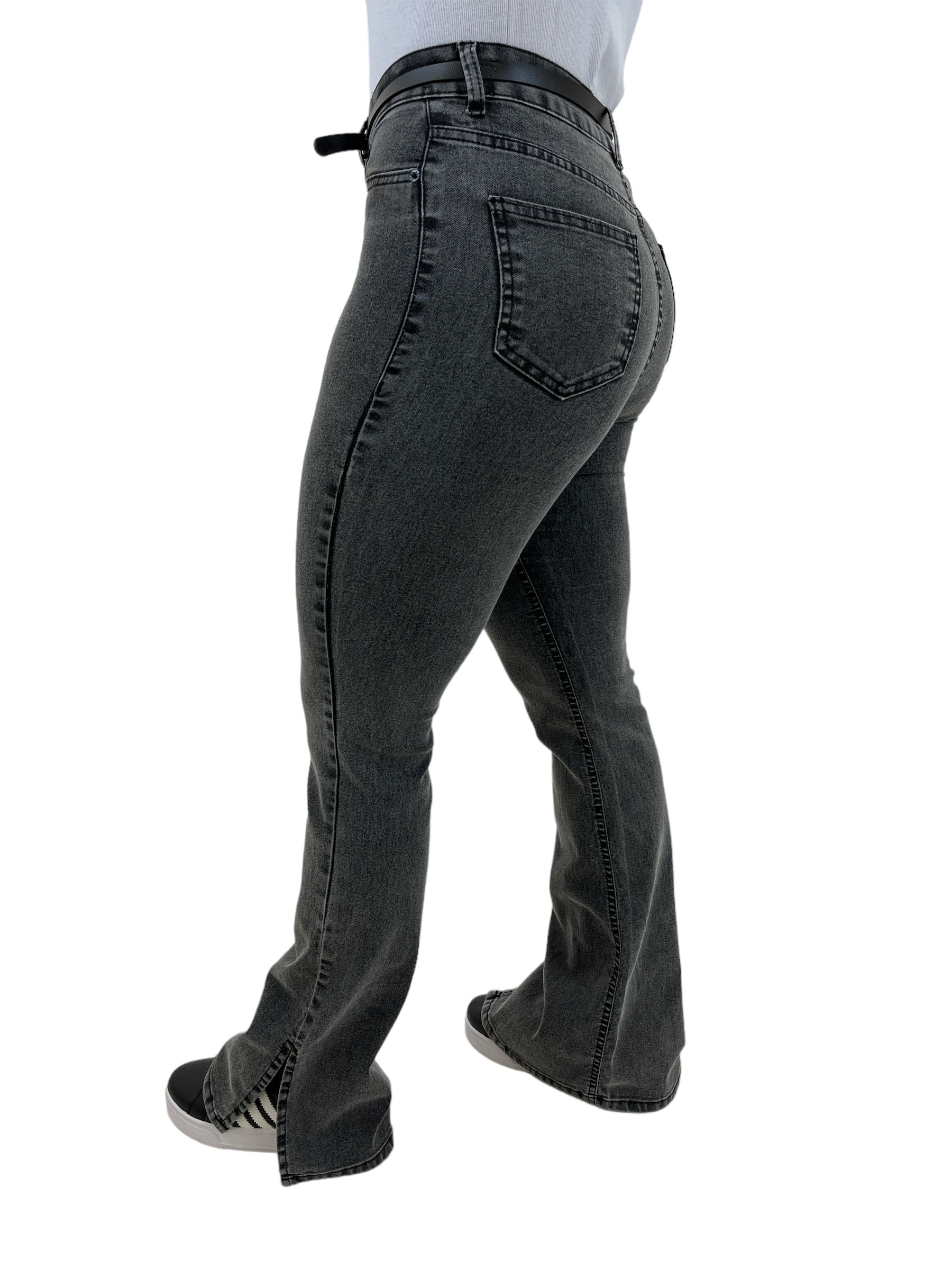 Calça Flare Black Com Abertura e Cinto - GZT Store